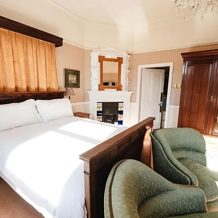 Pinchinthorpe Hall Guisborough